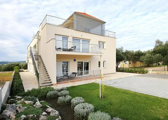 Matkovic Daire Sveti Filip i Jakov