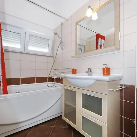 Matkovic Apartament Sveti Filip i Jakov